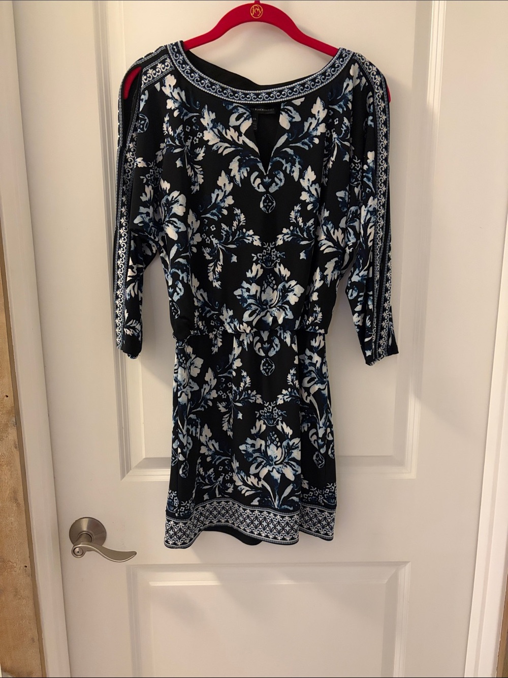 White House Black Market Navy & White Floral Cold-Shoulder Dress